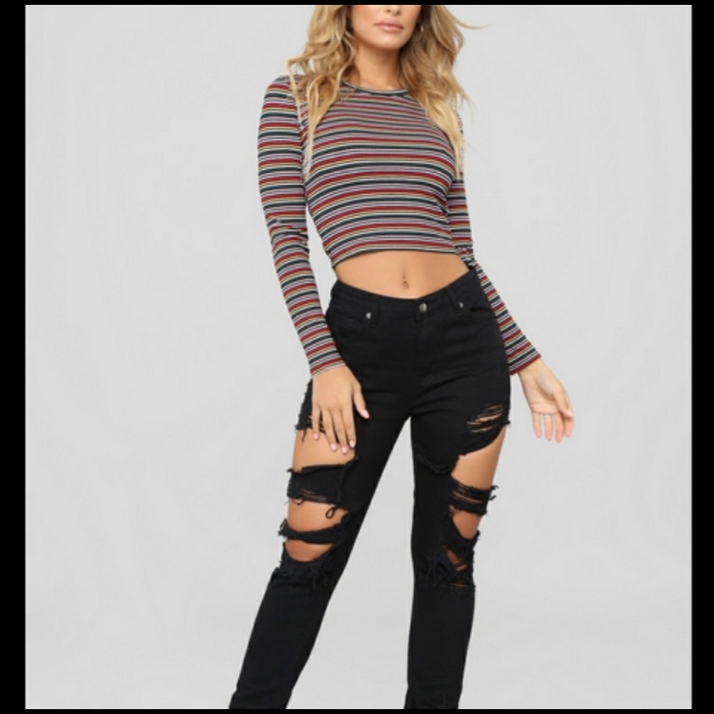 Black distressed jeans